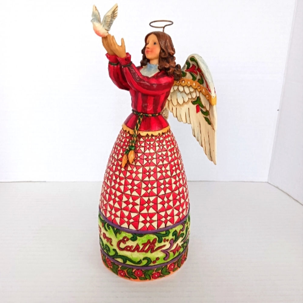 Jim Shore Heartwood Creek 10-3/4" Angel - Peace on Earth in original box